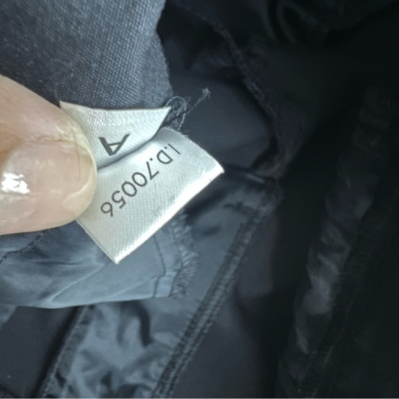 Ann Taylor Black Flared Curvy Fit Trousers Pants - Picture 9 of 10